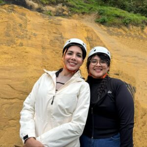 Picture of Jennifer Reynaga and Natzayany Martinez